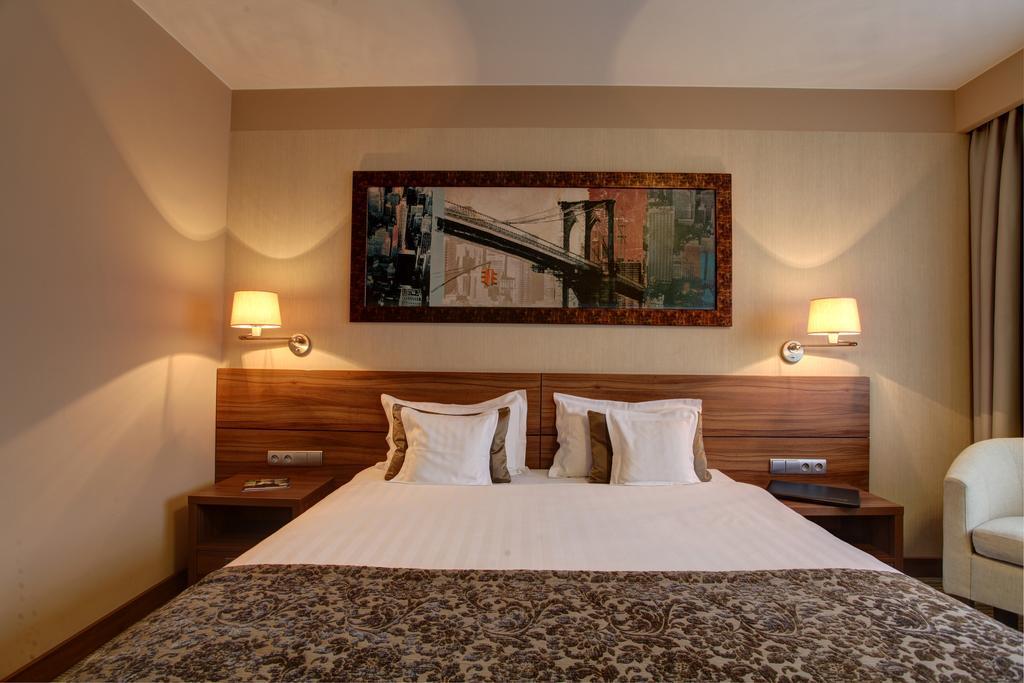 Double Room with one large bed