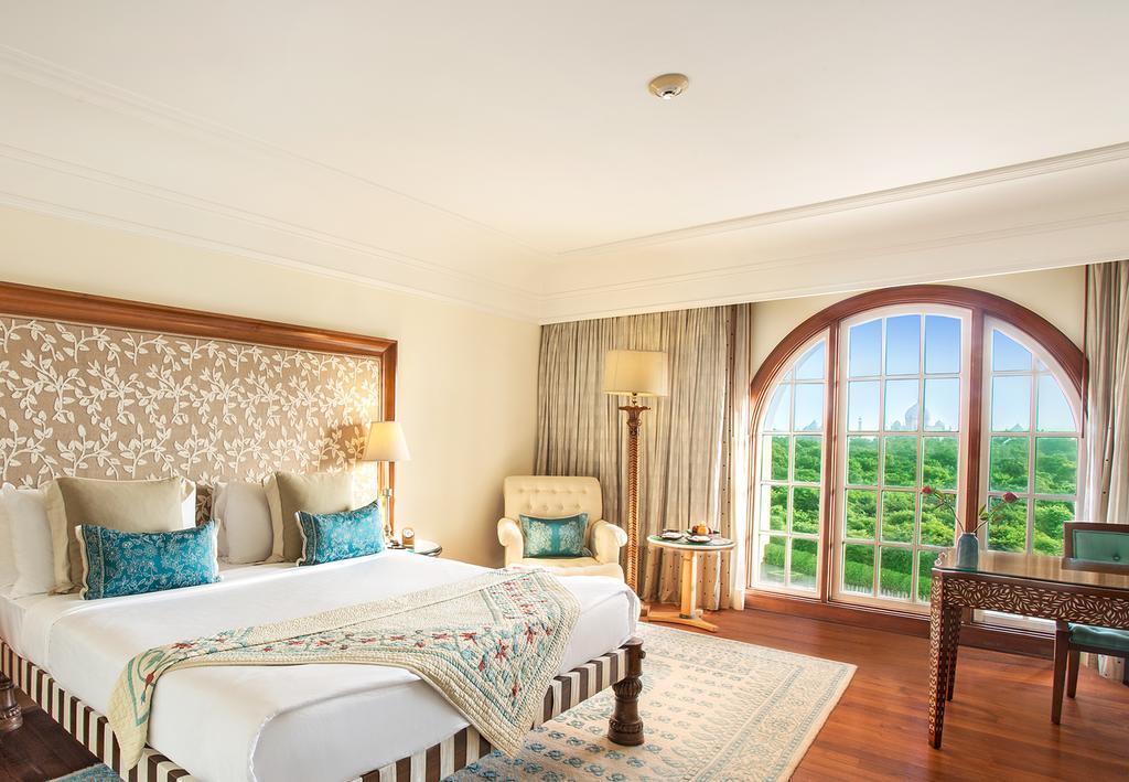 Premier Room Taj Mahal View