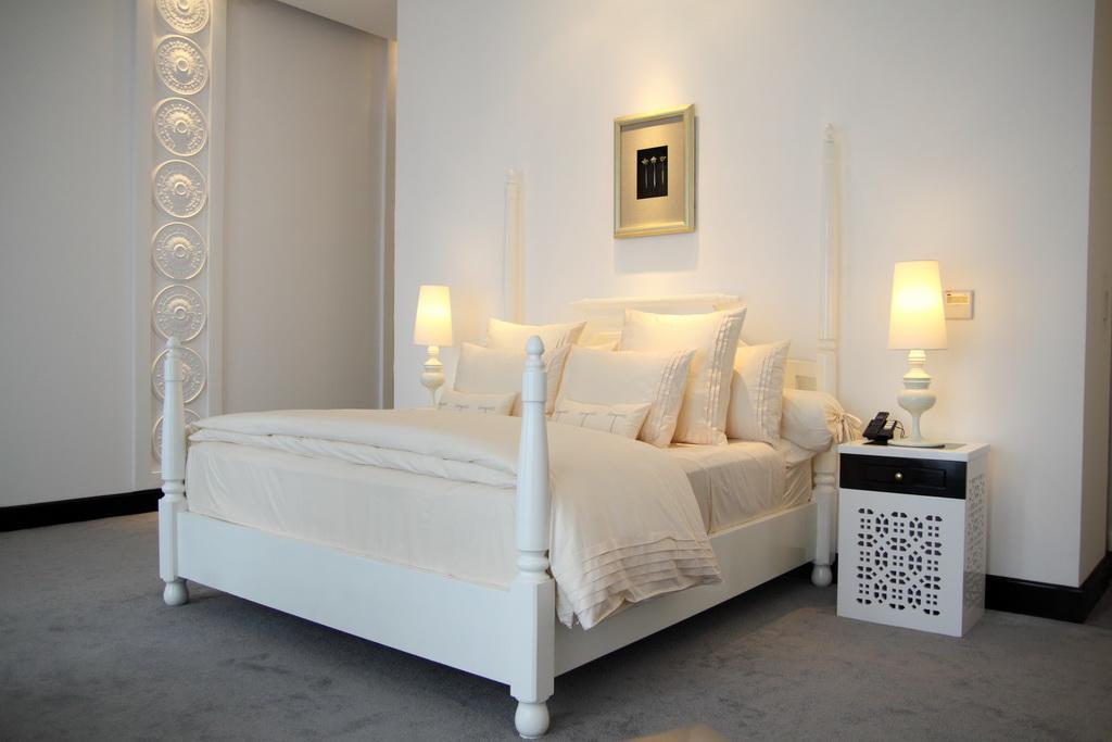 Suite King or Twin Room,397898589:JPEG