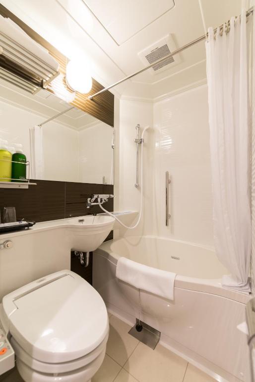 Twin Connecting Rooms - Non-Smoking,319581849:JPEG