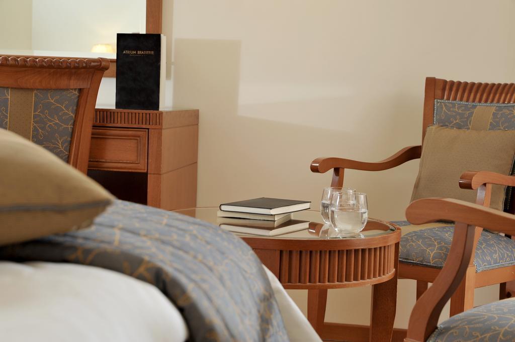 Executive Room with Spa Bath and Private Balcony,400451829:JPEG