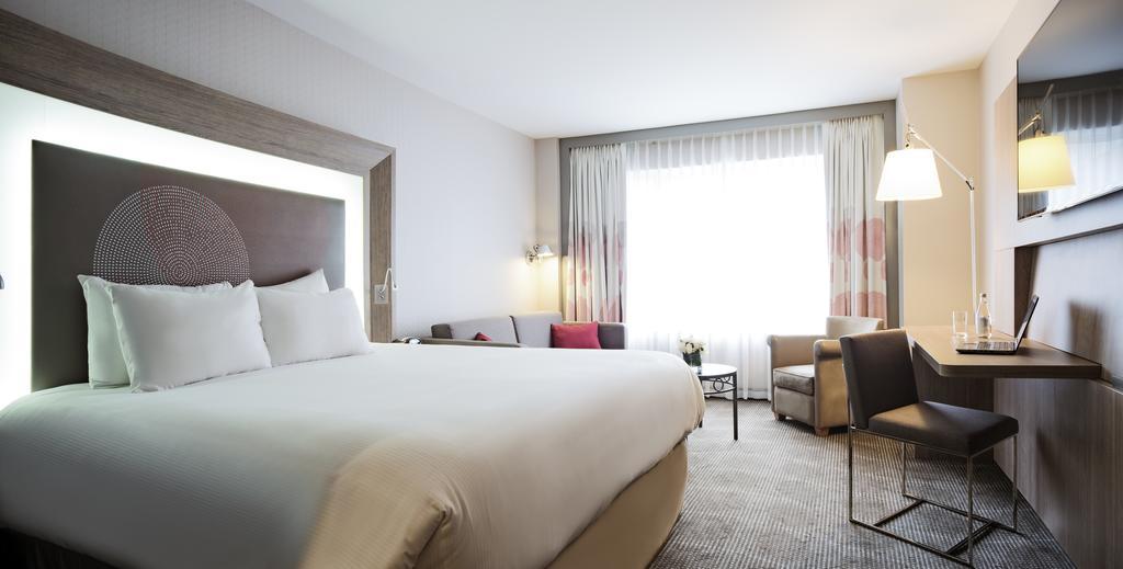 Superior King Room,401296167:JPEG