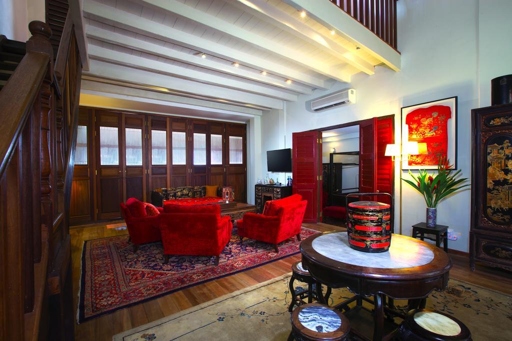 Argus Apartment