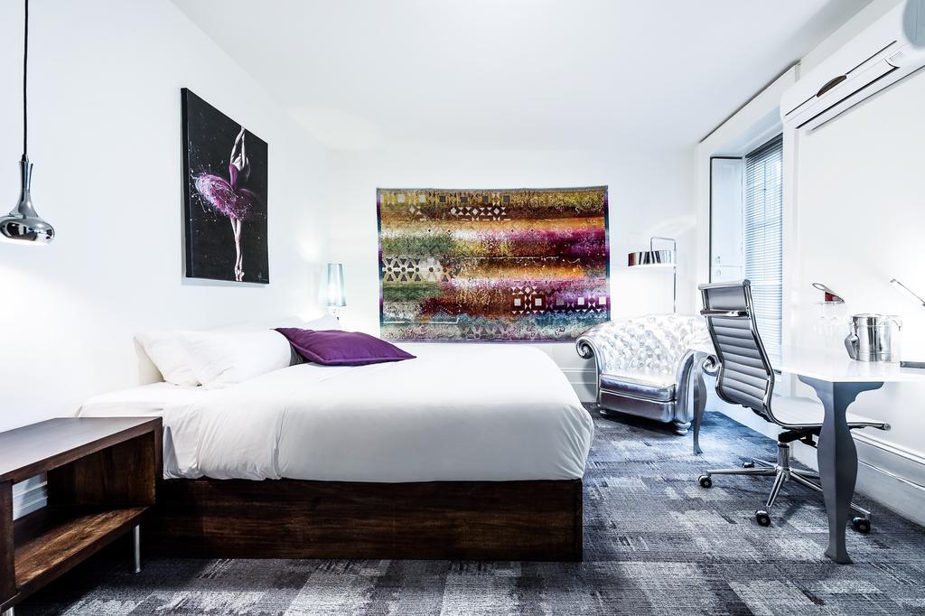 King Room