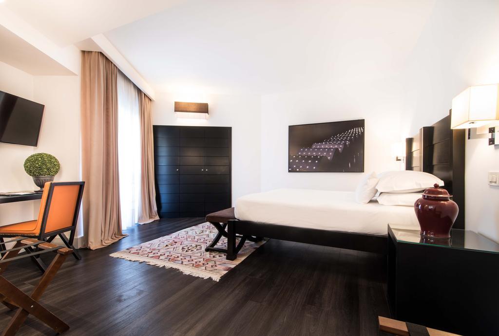 Junior Suite with Balcony,413622753:JPEG