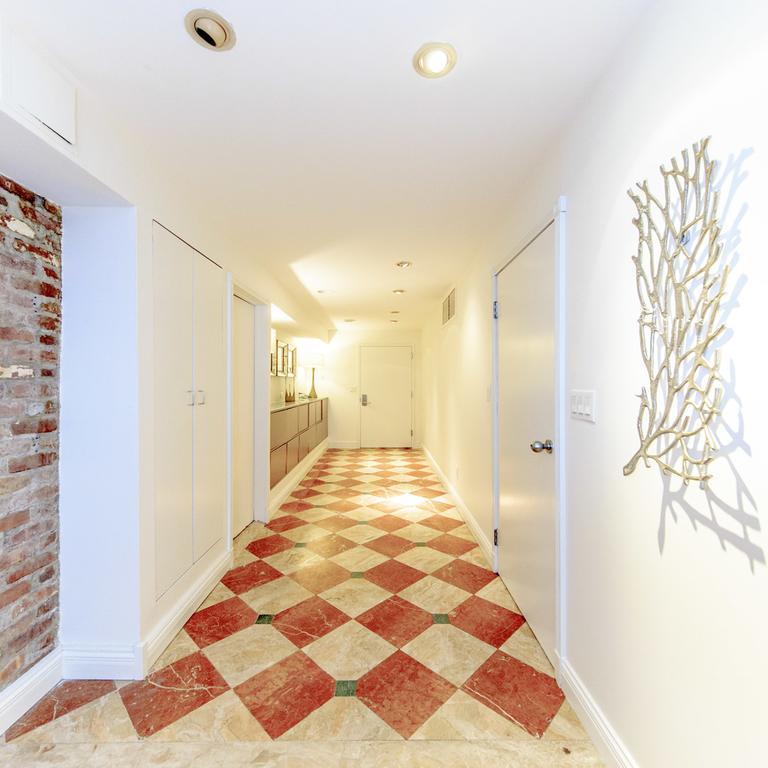 Deluxe Apartment,413669358:JPEG