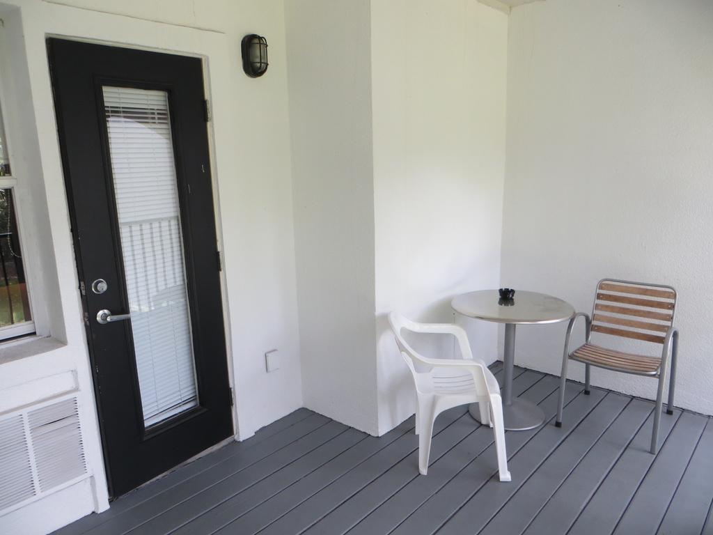 Queen Room Balcony