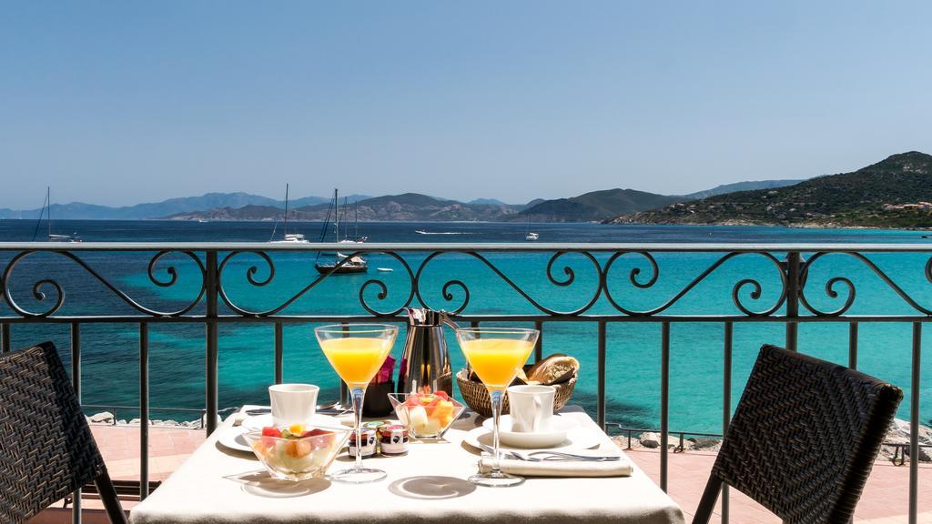 Deluxe Suite Sea View