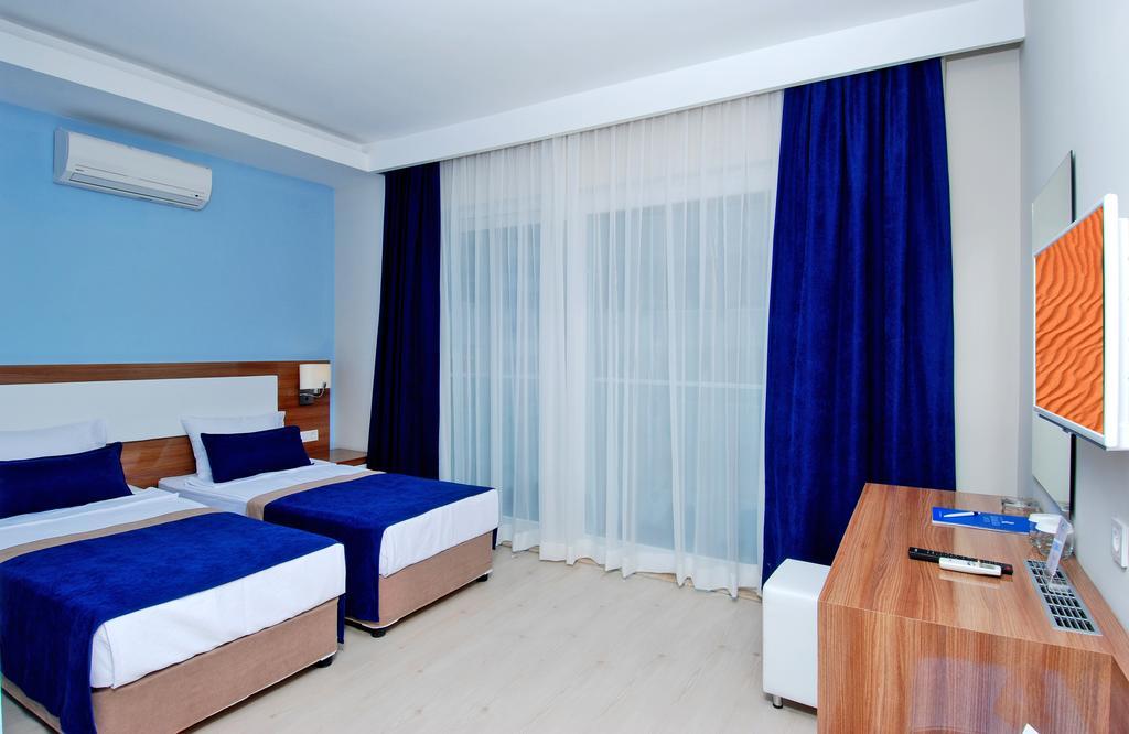 Economy Twin Room