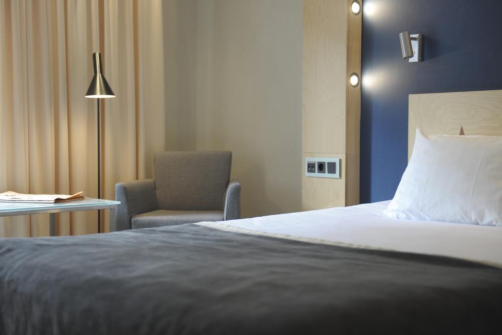 Double Room 160 cm bed