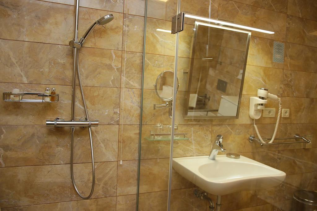 Accessible Twin room Balcony