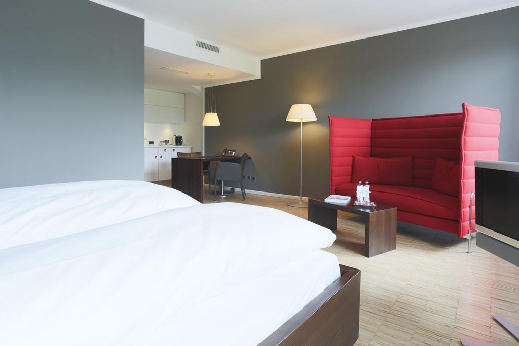 Large Double Room