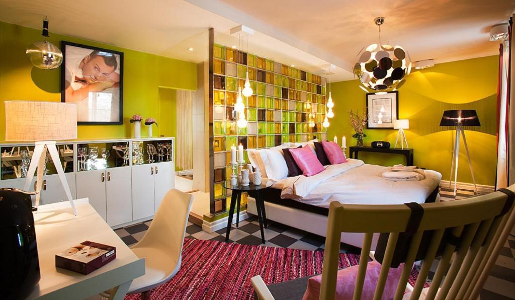 Junior Suite,162472383:JPEG