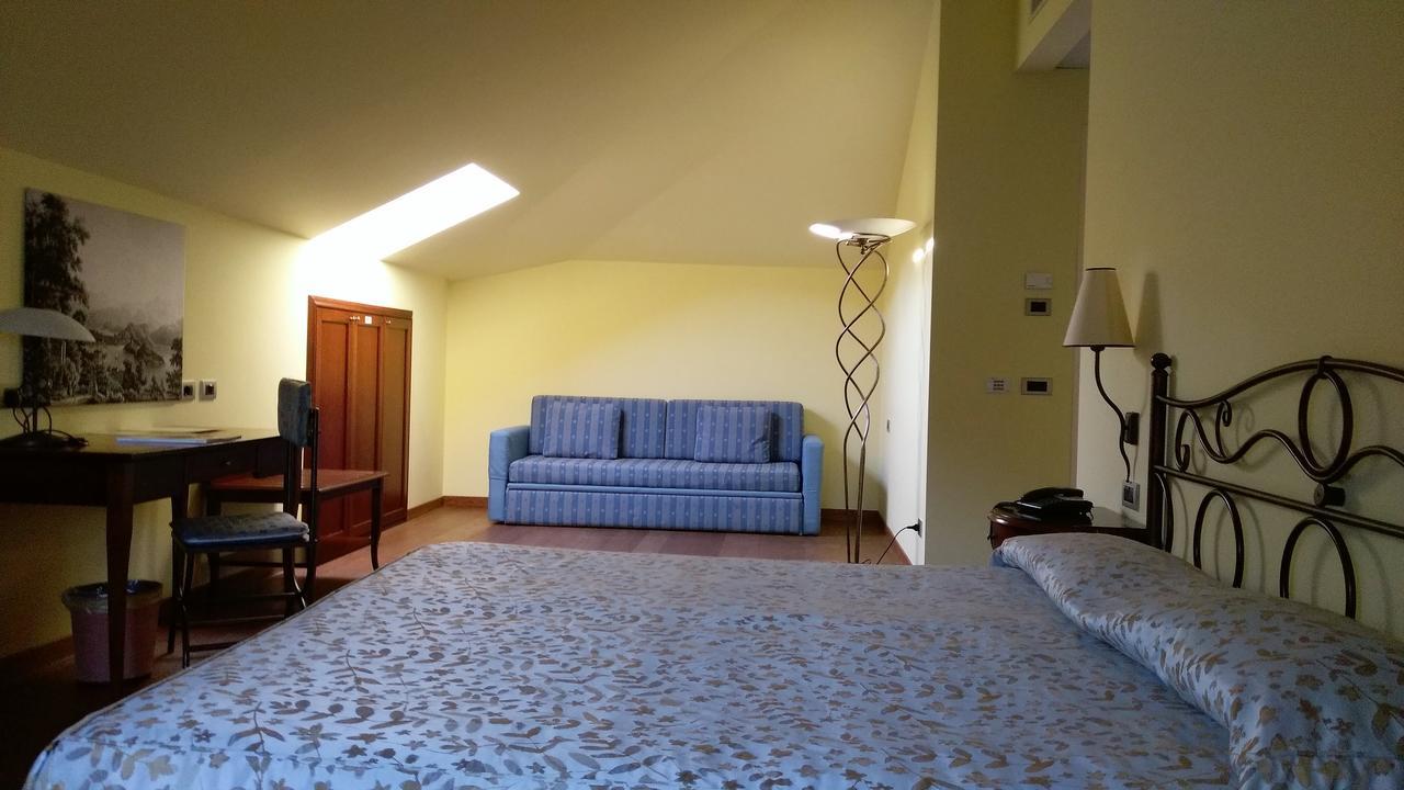 Deluxe Double or Twin Room Lake View Attic