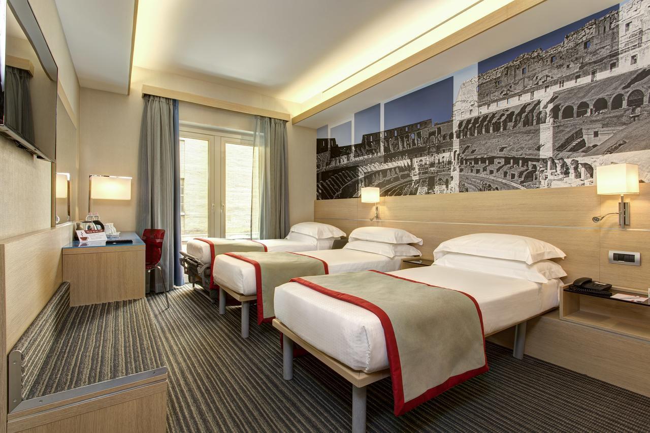 Triple Room,701165797:JPEG