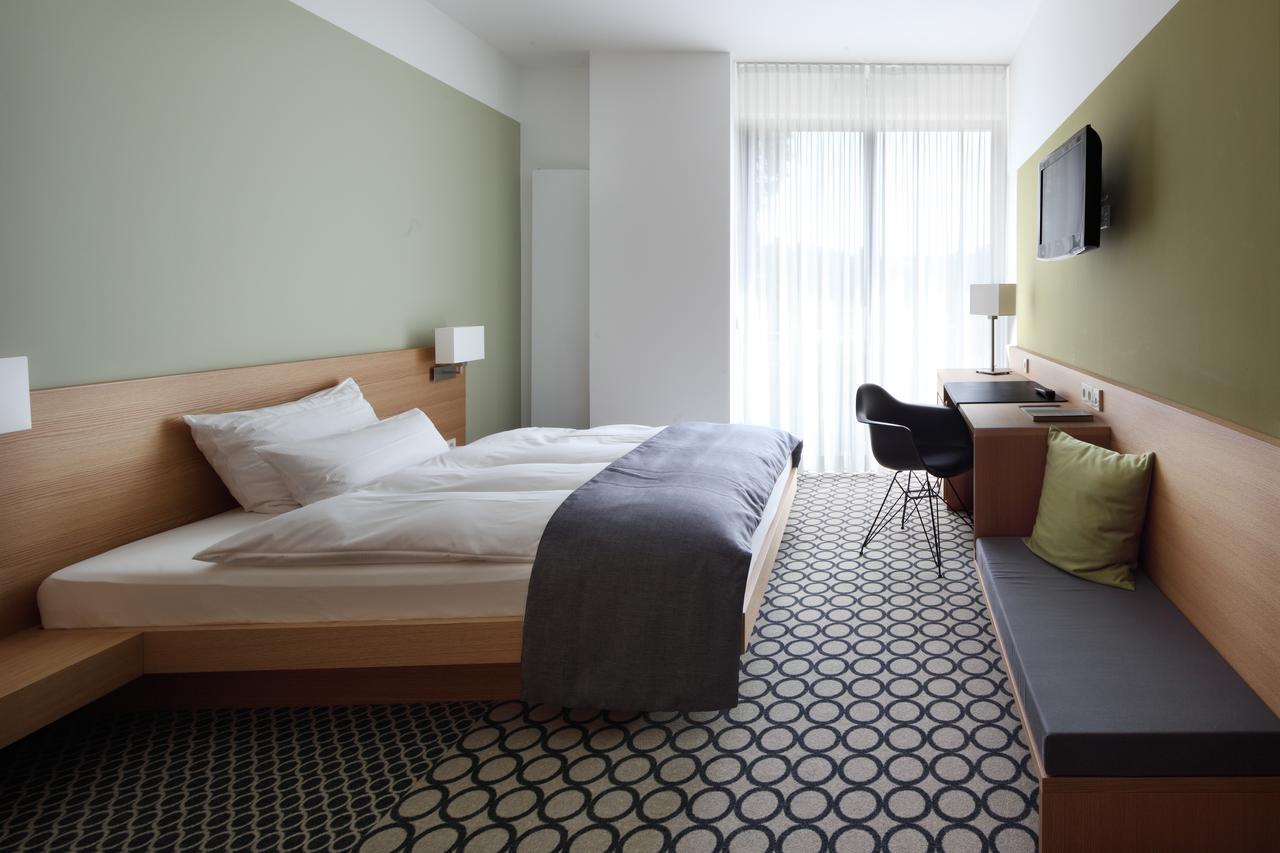 Standard Double Room,1088788210:JPEG