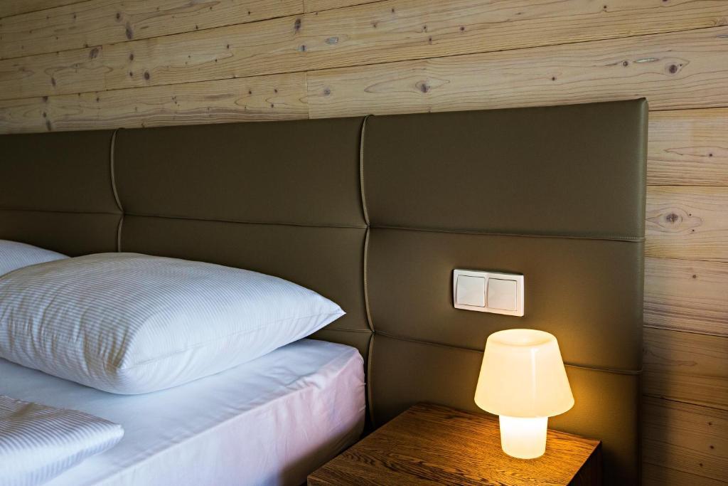 Single Room Terrace,1657164428:JPEG