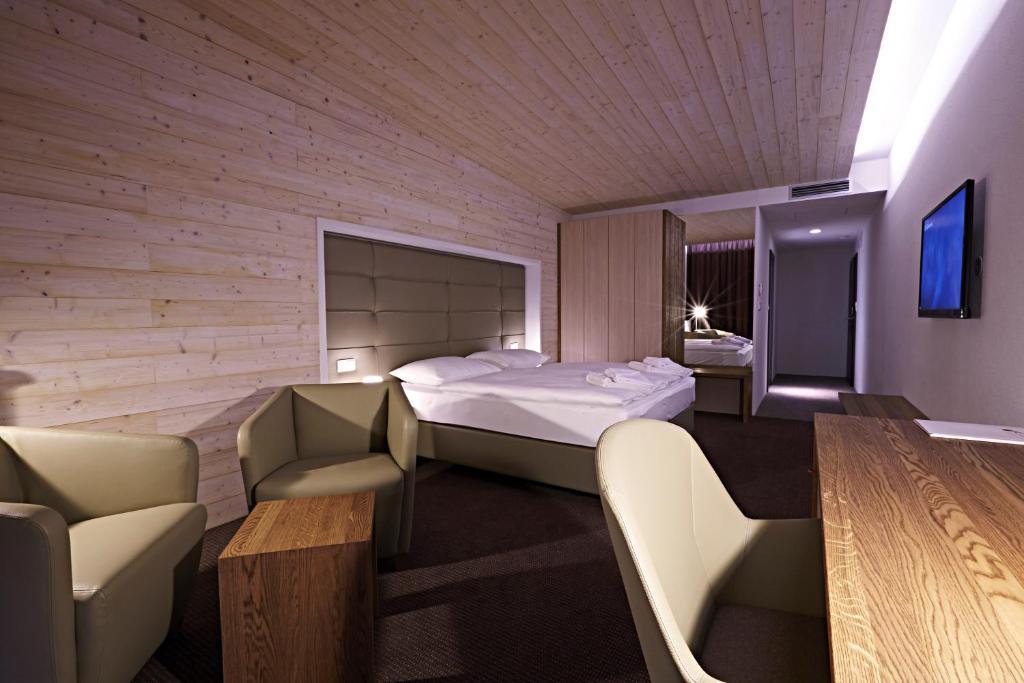 Junior Suite Balcony