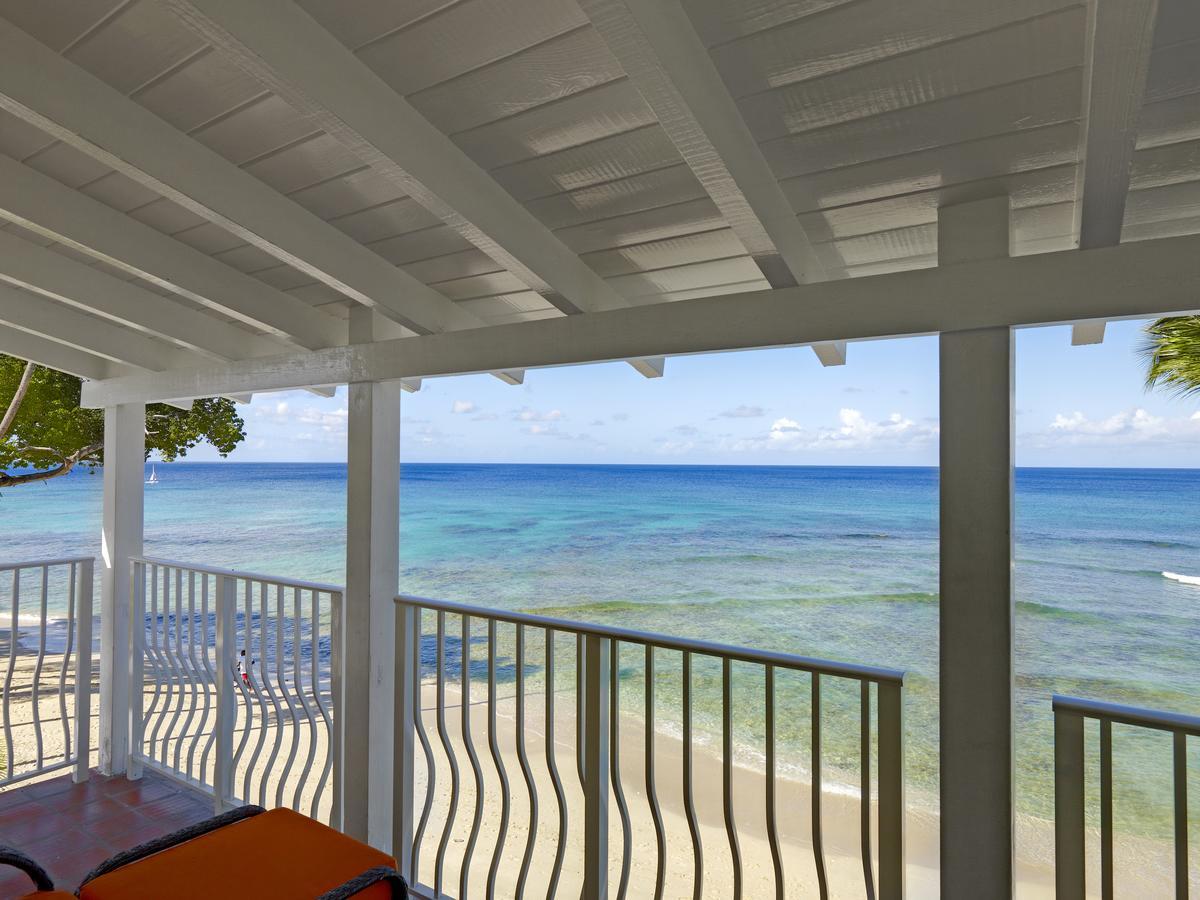 Ocean Front Room Guest room