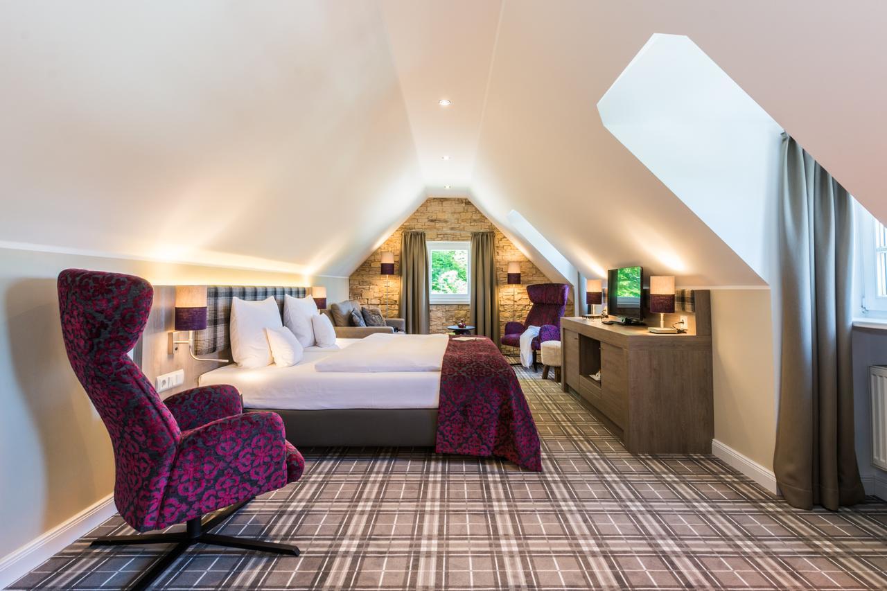 Romantic Double Room,520495686:JPEG