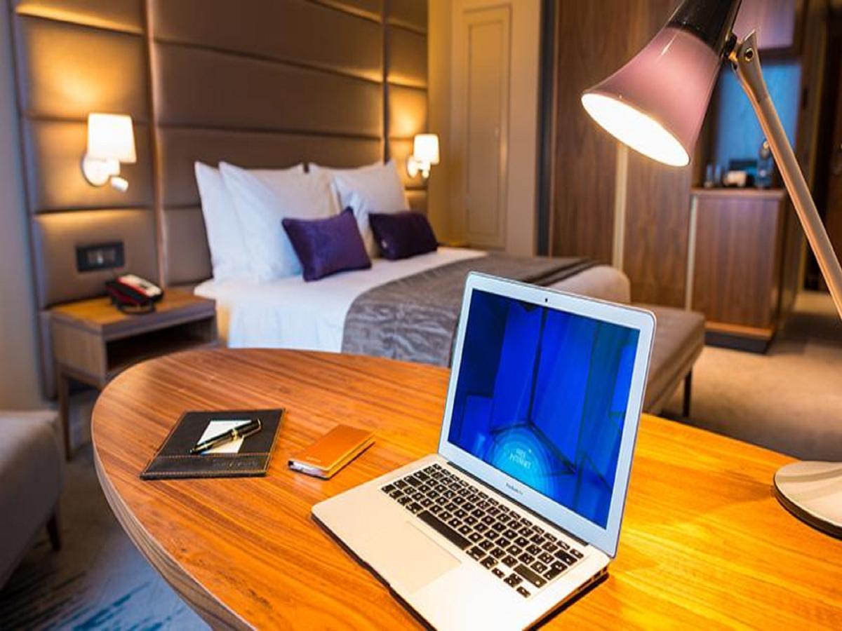 Business Class Room,525923328:JPEG