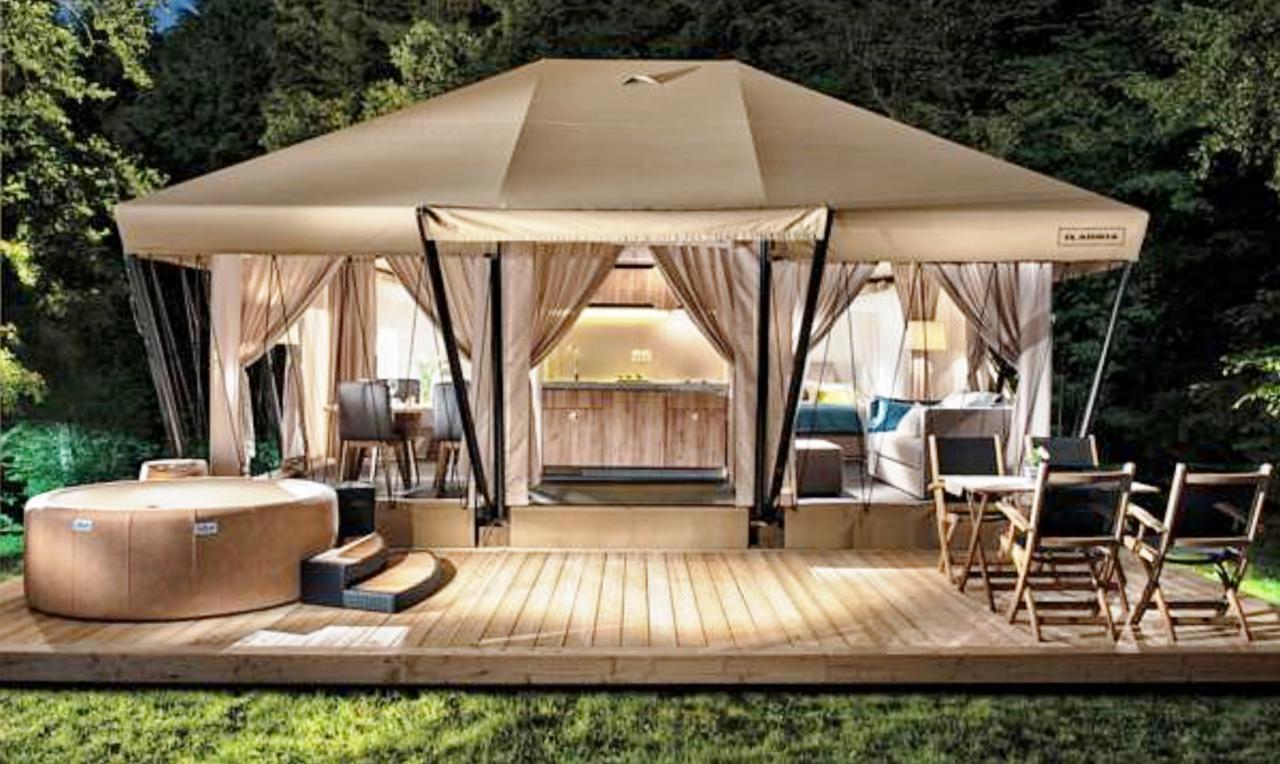 Tenda Safari Lodge