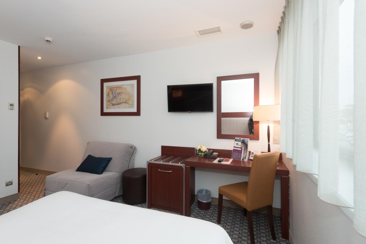 Standard Twin Room,1215258412:JPEG