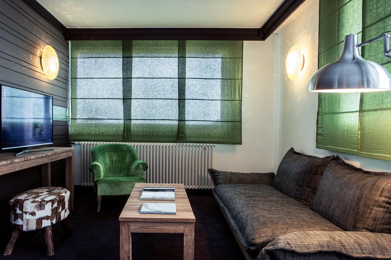 Quadruple Suite (2 adults + 2 children),707478547:JPEG