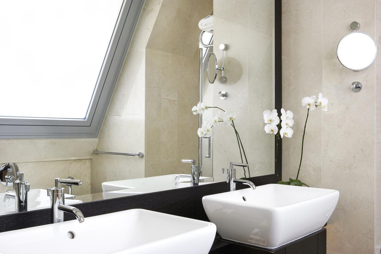 Deluxe Junior Suite with Sea View,549089724:JPEG