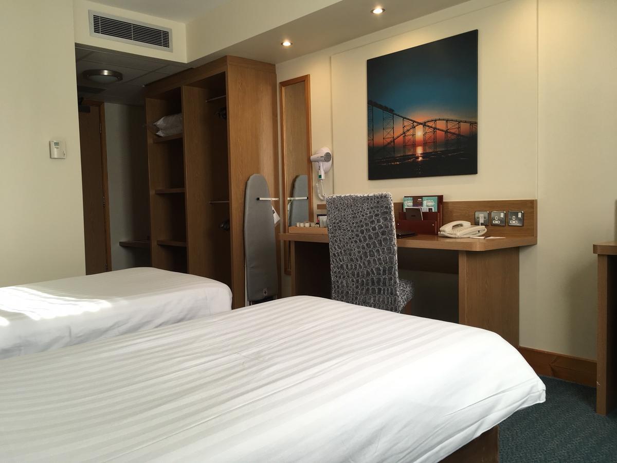 Twin Room,1208644777:JPEG