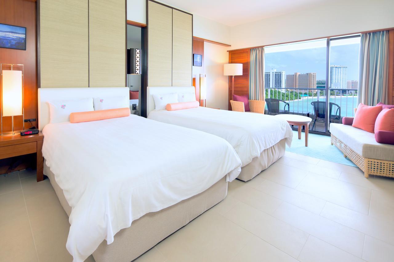 Ocean Front Room - Upper Floor Guaranteed,554407068:JPEG