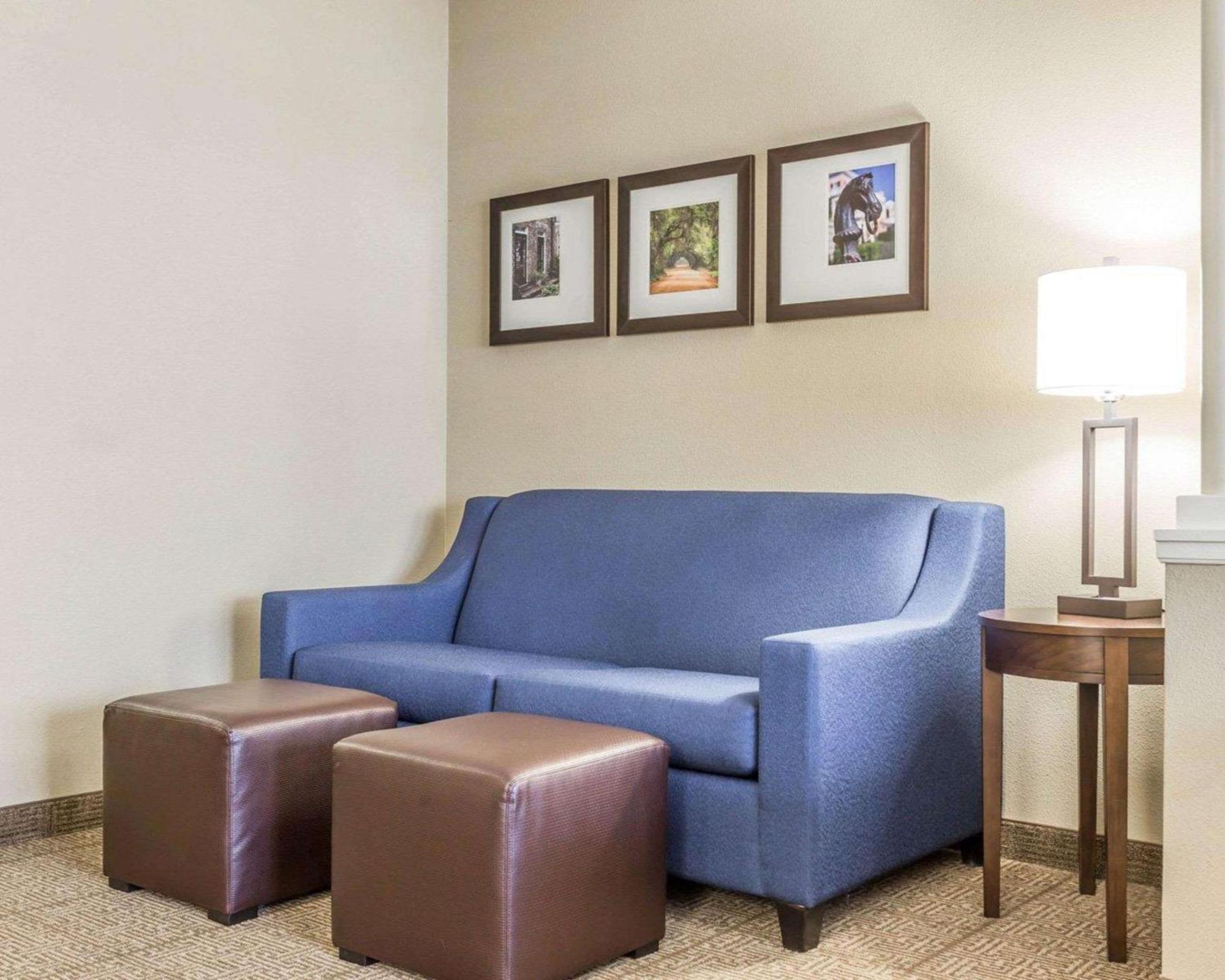 Standard Queen Suite Two Queen Beds Non-Smoking
