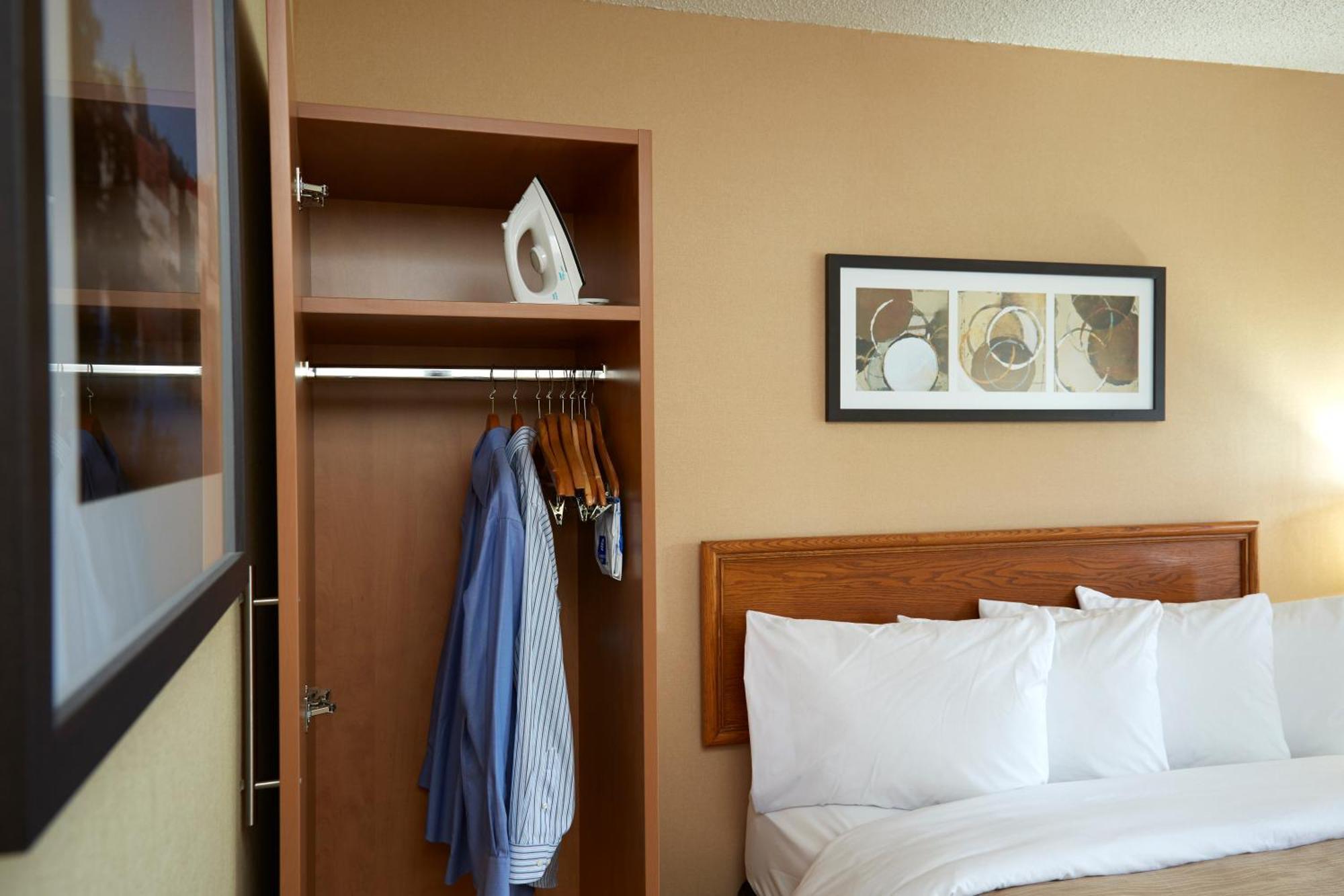 Queen Room - Non-Smoking - Ground Floor