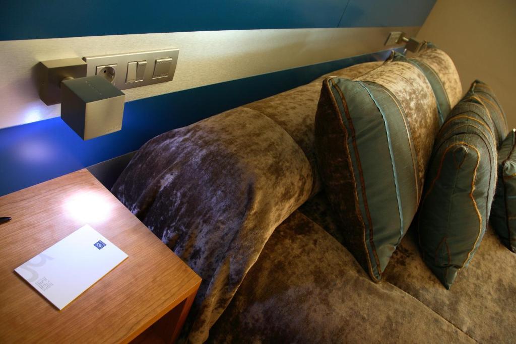 Classic Suite,151857724:JPEG