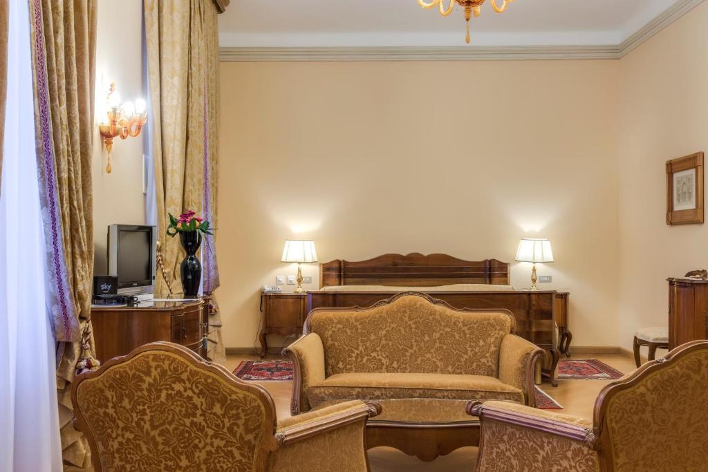 Junior Suite,631318089:JPEG