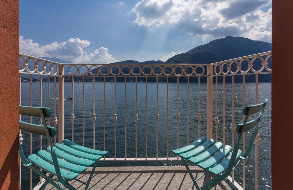 Double or Twin Room Lake View