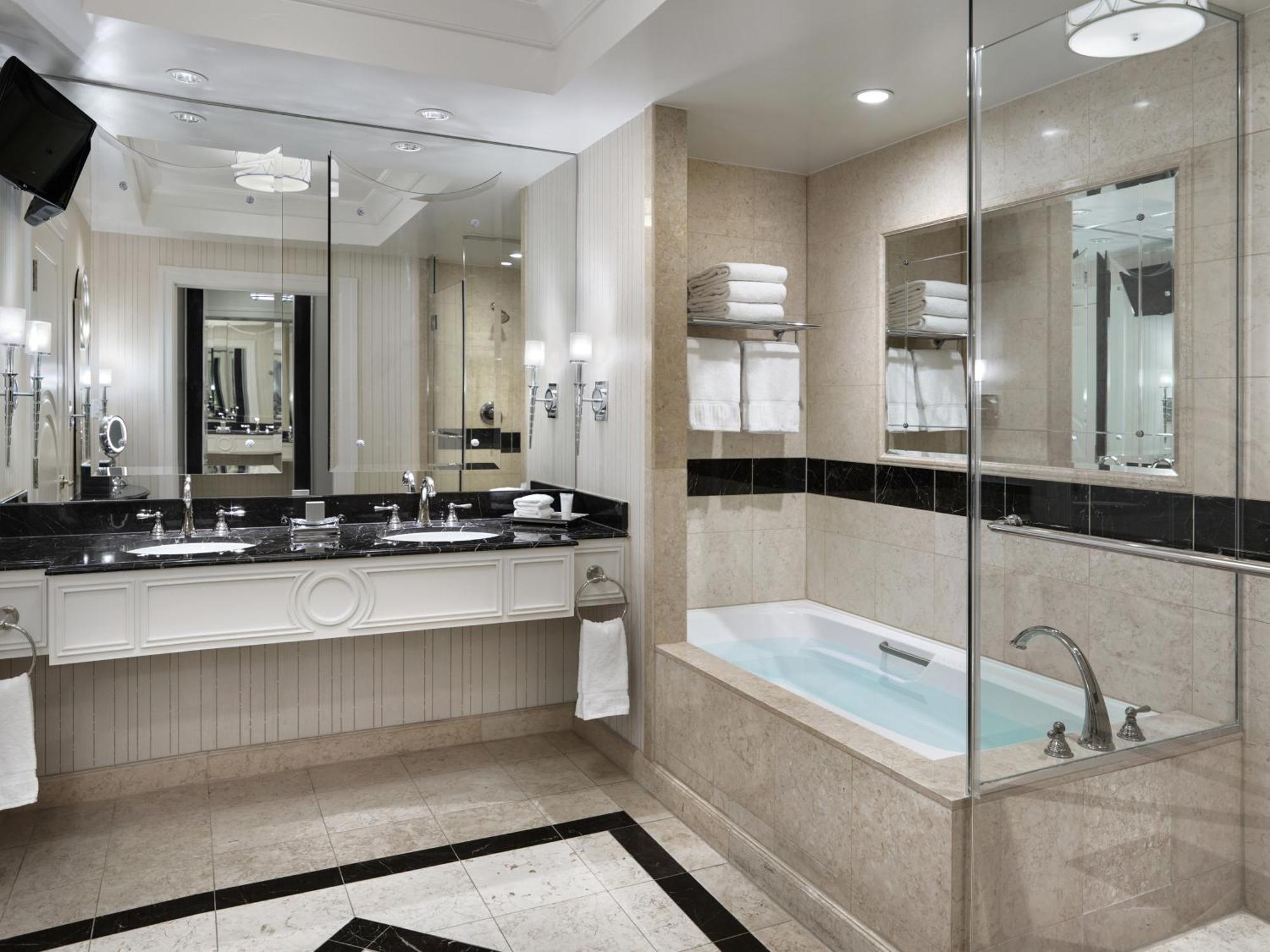 Palazzo Luxury King Suite,617013065:JPEG