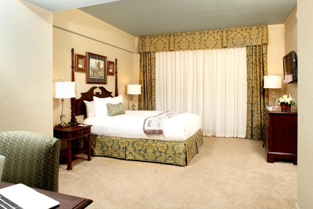 Deluxe King Room,989106151:JPEG