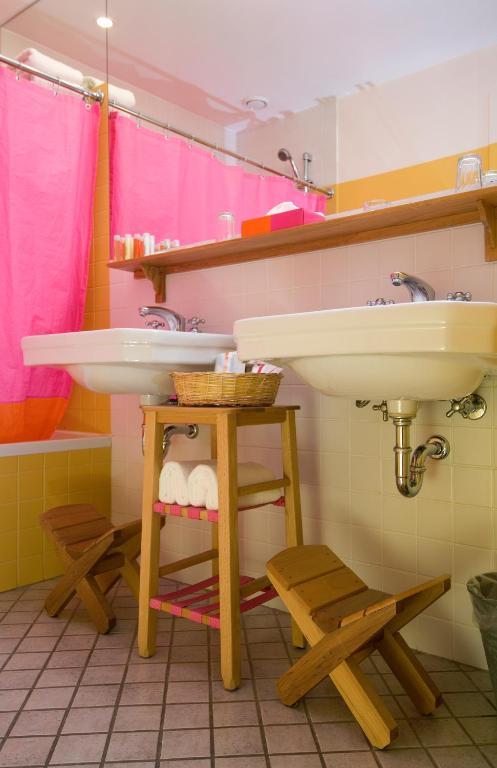 Double or Twin Room with City View,120911616:JPEG