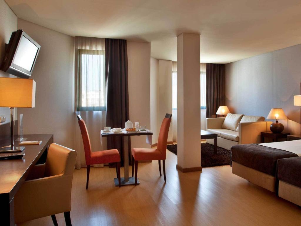 Junior Suite,703764514:JPEG