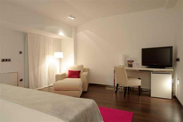 Superior Double Room,81003033:JPEG