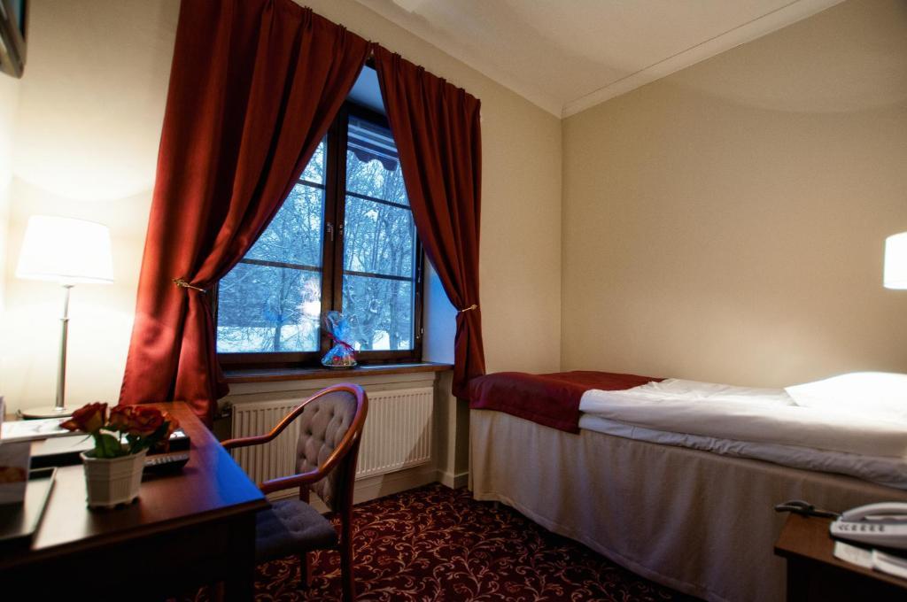 Single Room,687172086:JPEG