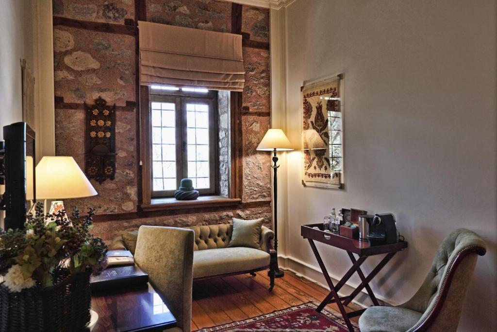 Superior King Room,297875272:JPEG