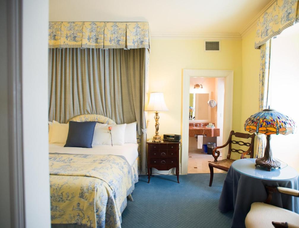 King Suite