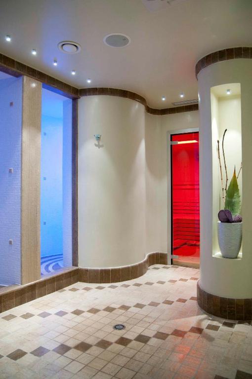 Prestige King Room Spa