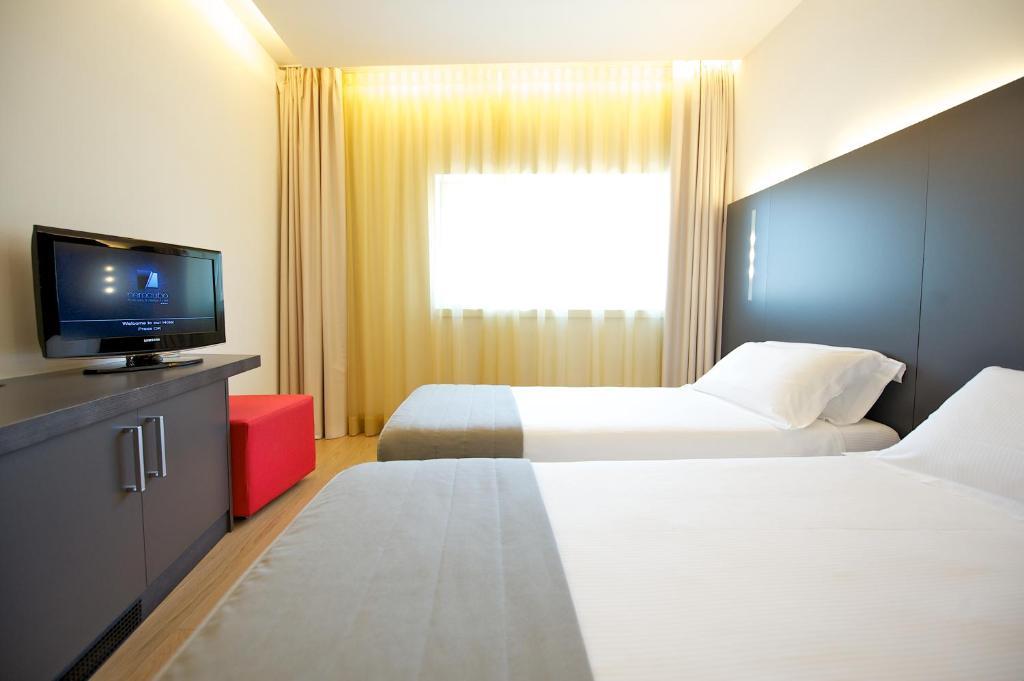 Junior Suite with One Double Bed,63079990:JPEG