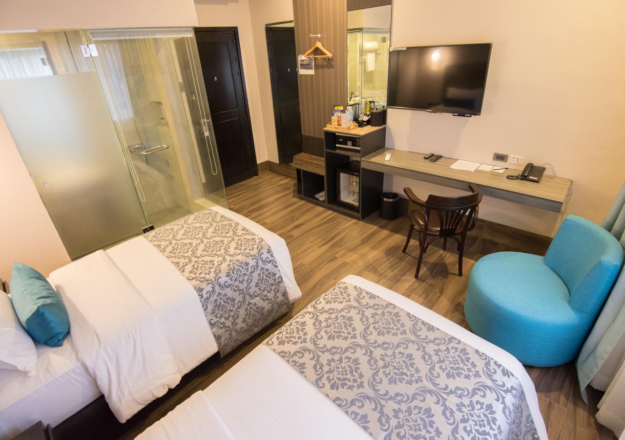 Standard Double Room,541139811:JPEG