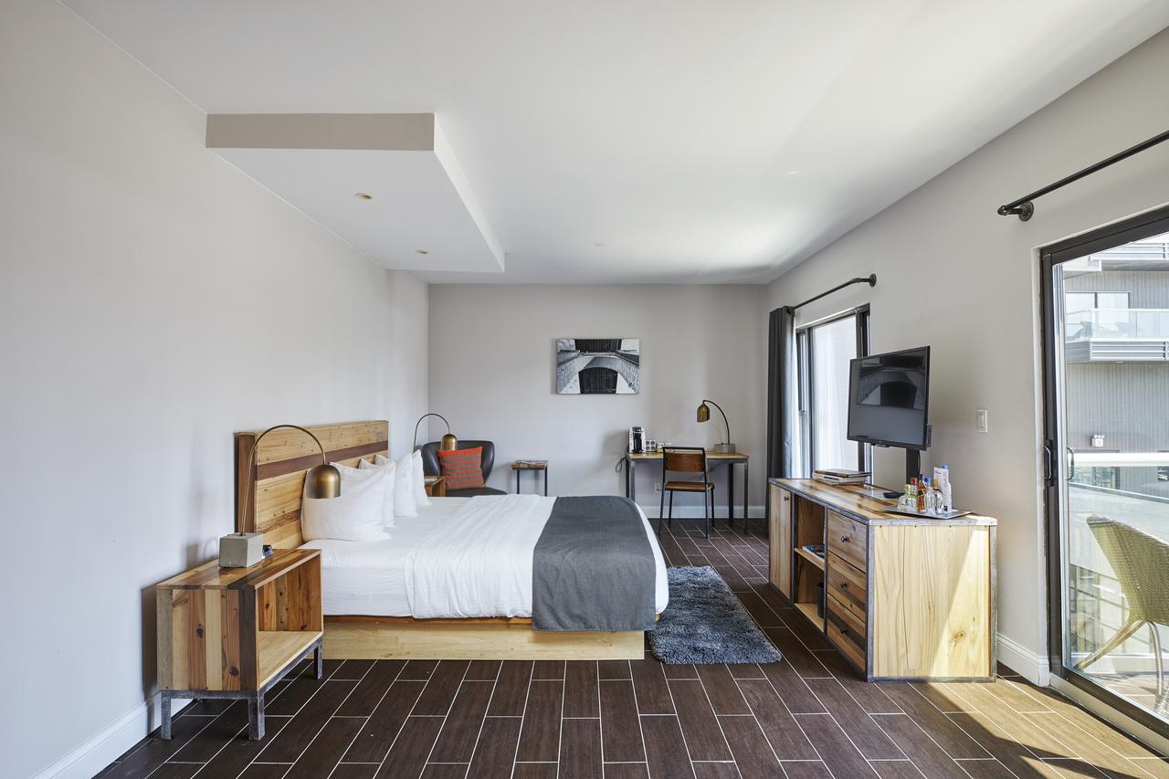 Superior King Balcony Room,1210948318:JPEG