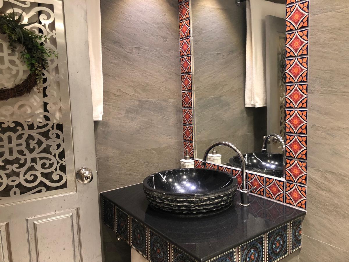 King Room Spa Bath