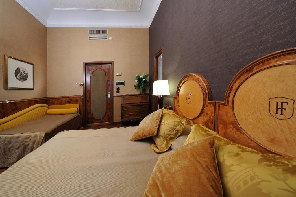 Family Room,63121456:JPEG